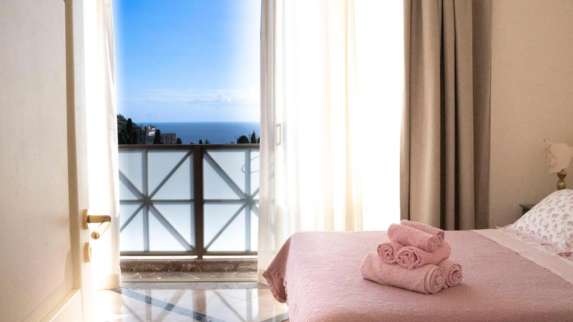 Ferienwohnung Taormina Palazzo Di Ferro